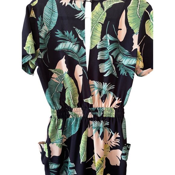 Fashion Nova XS jumpsuit blue & green leaf pattern polyester - Picture 2 of 7